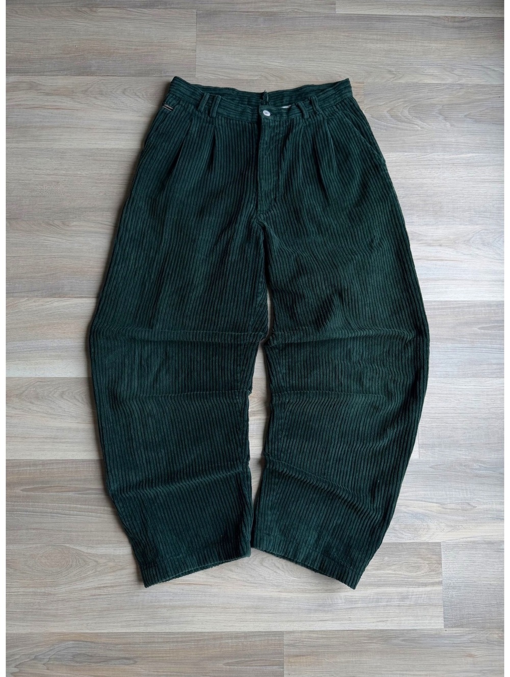 Vintage 90's Barrel Style Forest Green Corduroy Pants